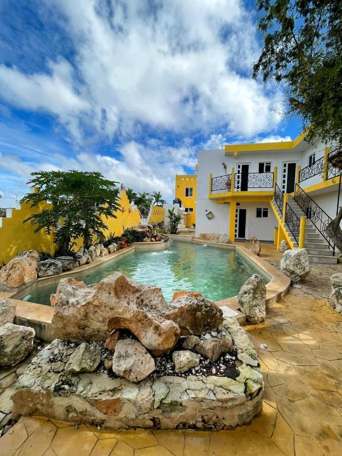 Buenosdias Izamal Bed & Breakfast Exterior photo