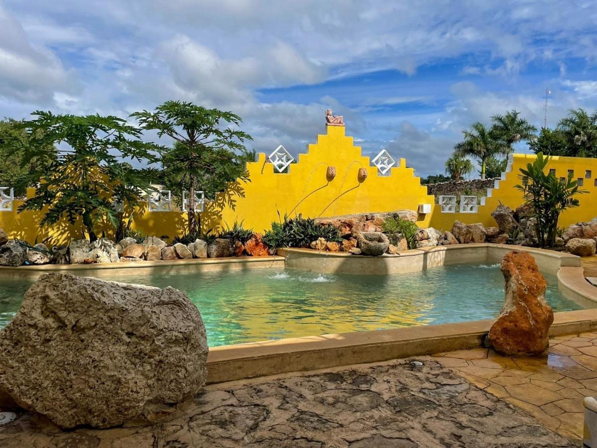 Buenosdias Izamal Bed & Breakfast Exterior photo