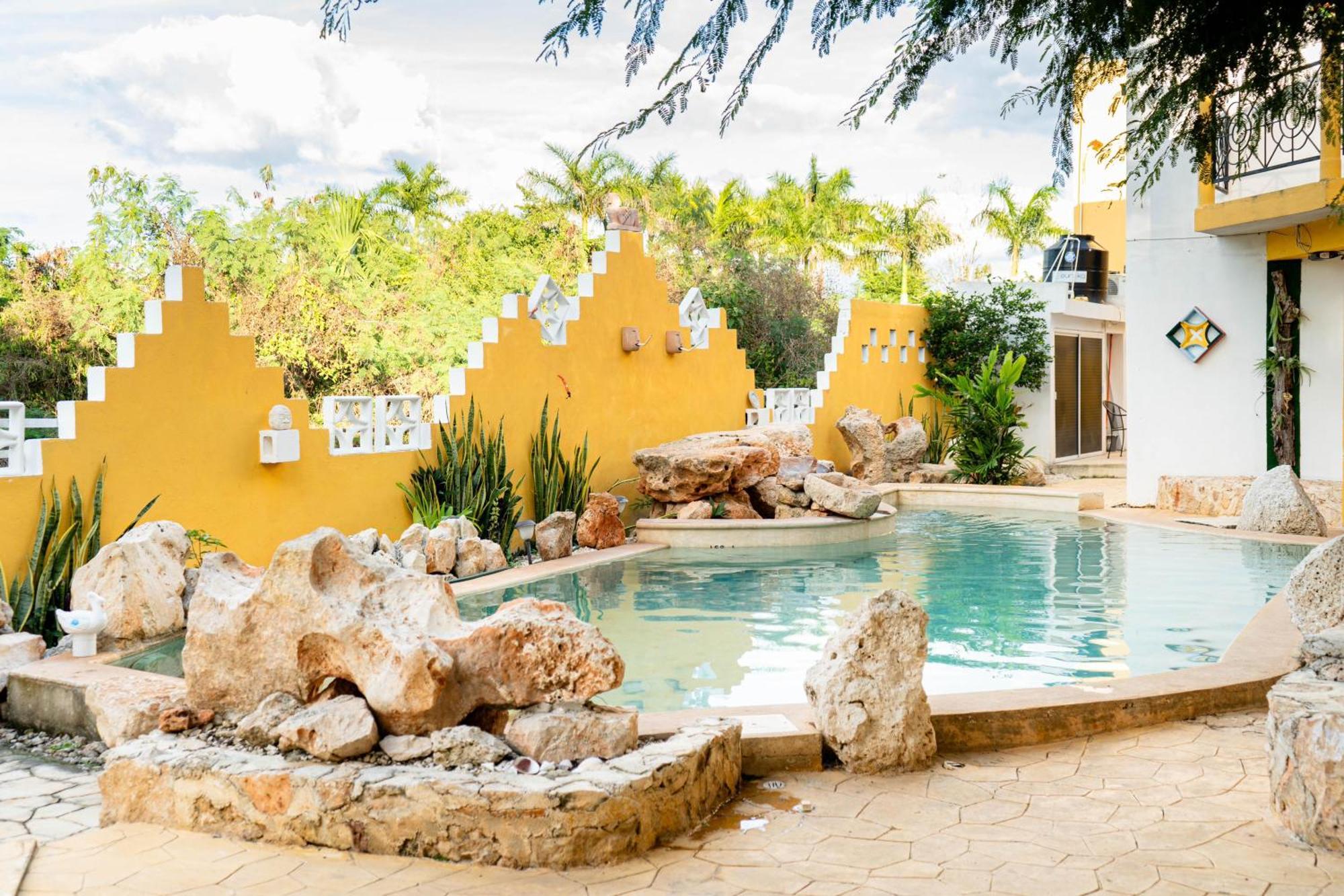 Buenosdias Izamal Bed & Breakfast Exterior photo
